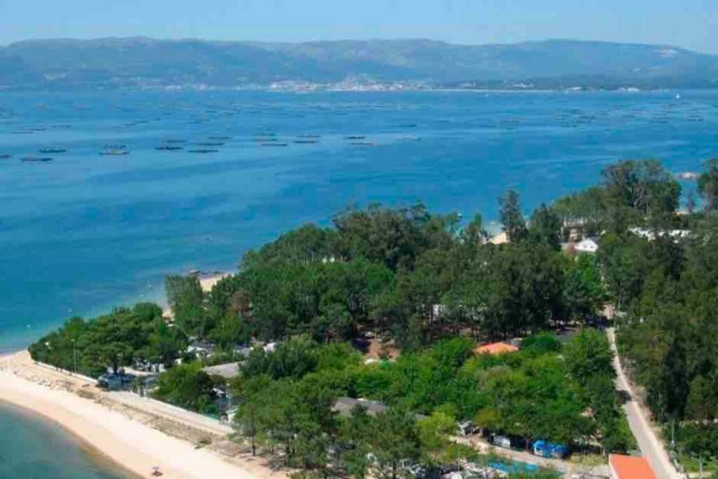 Ferienwohnung Apartamento As Tres Pitas Vilanova de Arousa Exterior foto