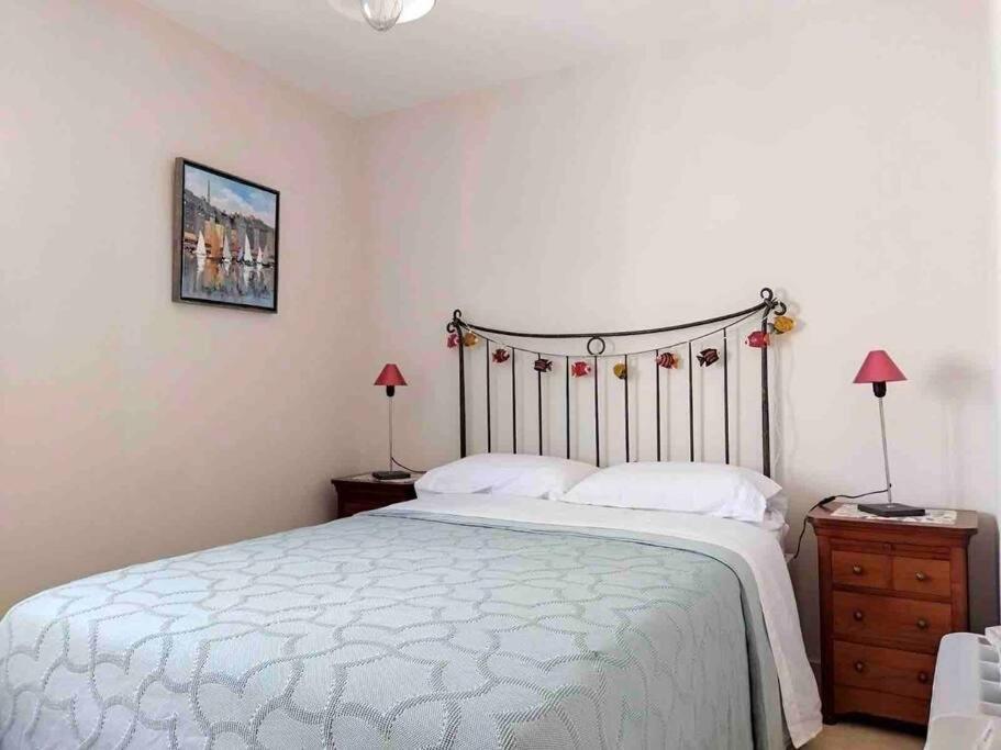 Ferienwohnung Apartamento As Tres Pitas Vilanova de Arousa Exterior foto