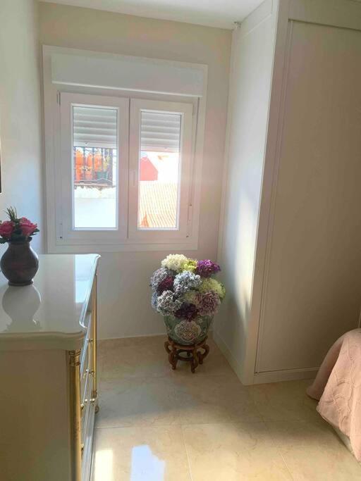 Ferienwohnung Apartamento As Tres Pitas Vilanova de Arousa Exterior foto